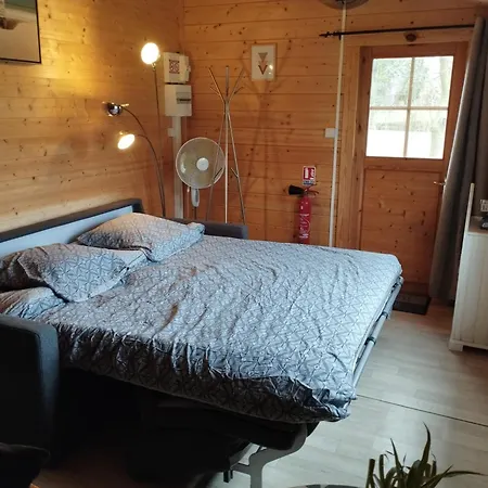 Tatil Evi Les Du Fliers A Verton Meubles De Tourisme Classes 2 Etoiles